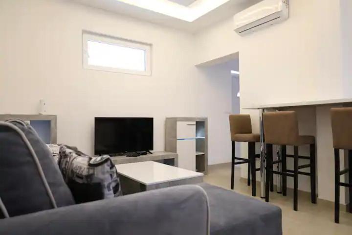 Apartments R&M Тиват Экстерьер фото