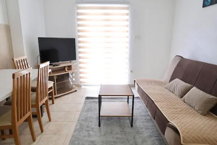 Apartments R&M Тиват Экстерьер фото