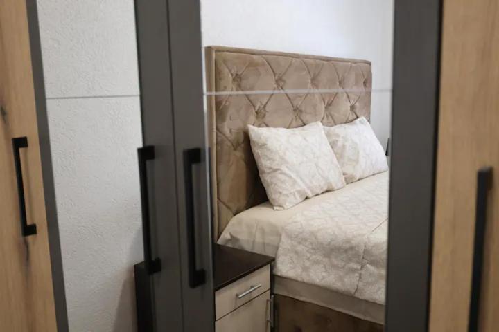 Apartments R&M Тиват Экстерьер фото