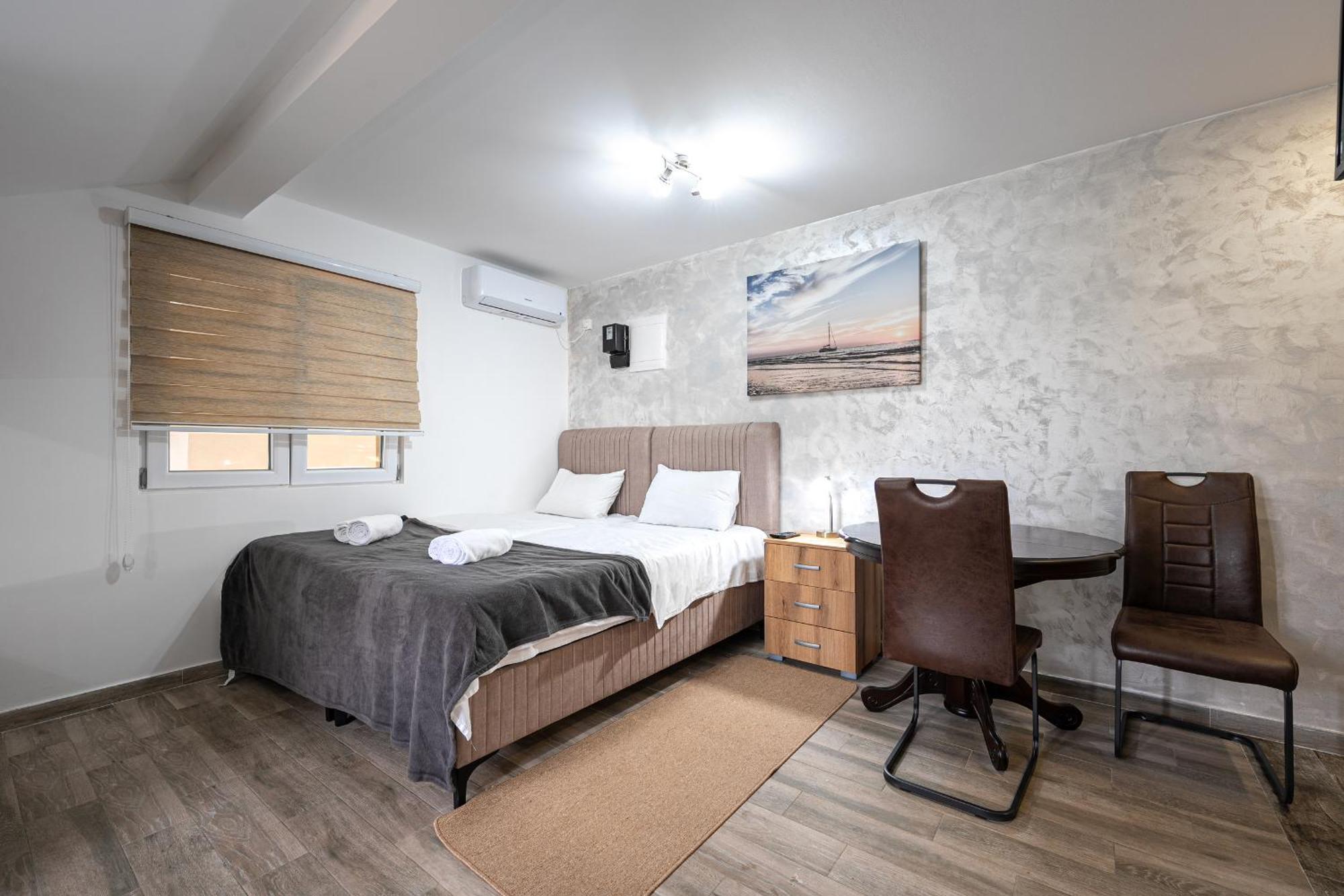 Apartments R&M Тиват Экстерьер фото