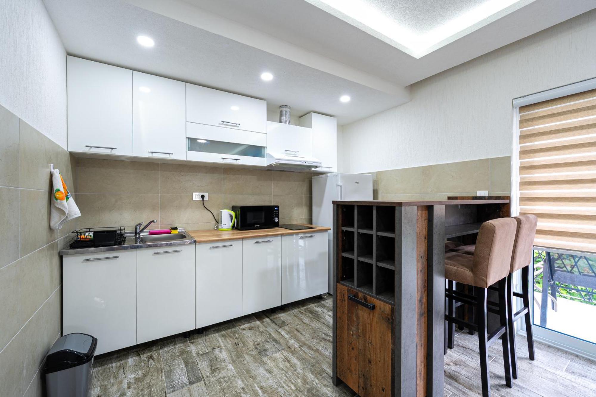 Apartments R&M Тиват Экстерьер фото