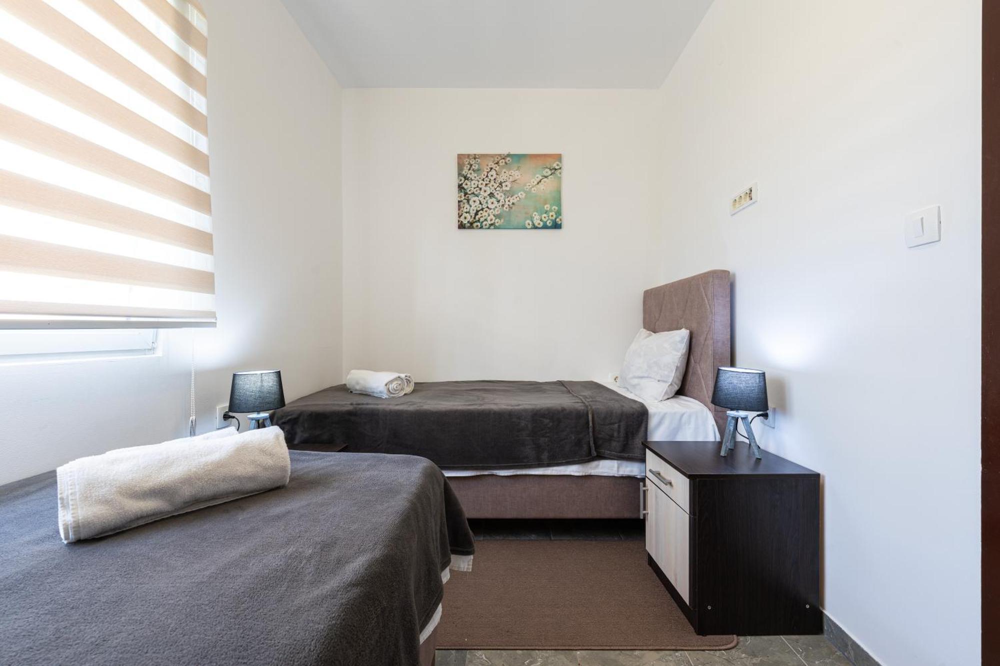 Apartments R&M Тиват Номер фото