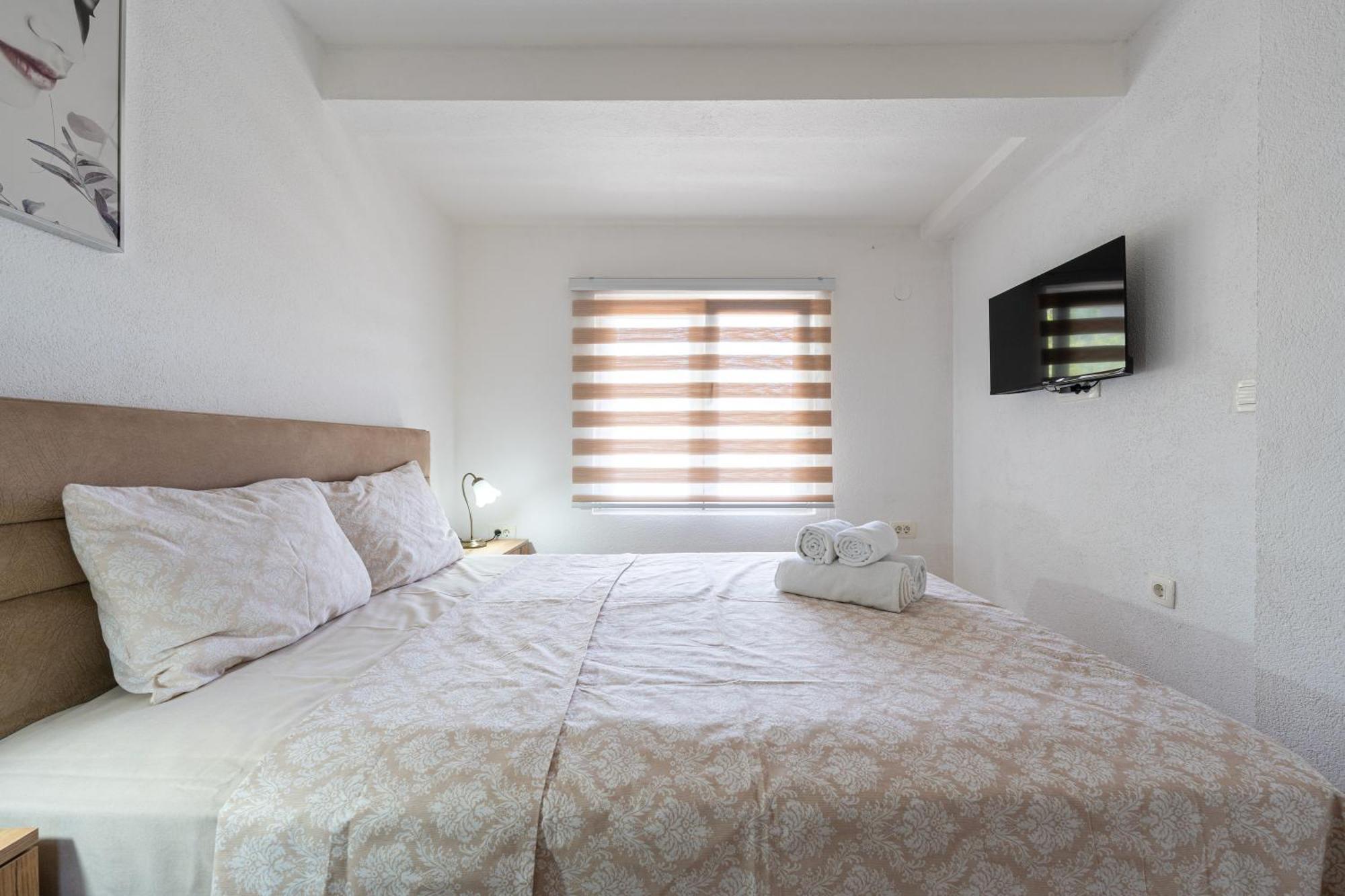 Apartments R&M Тиват Номер фото
