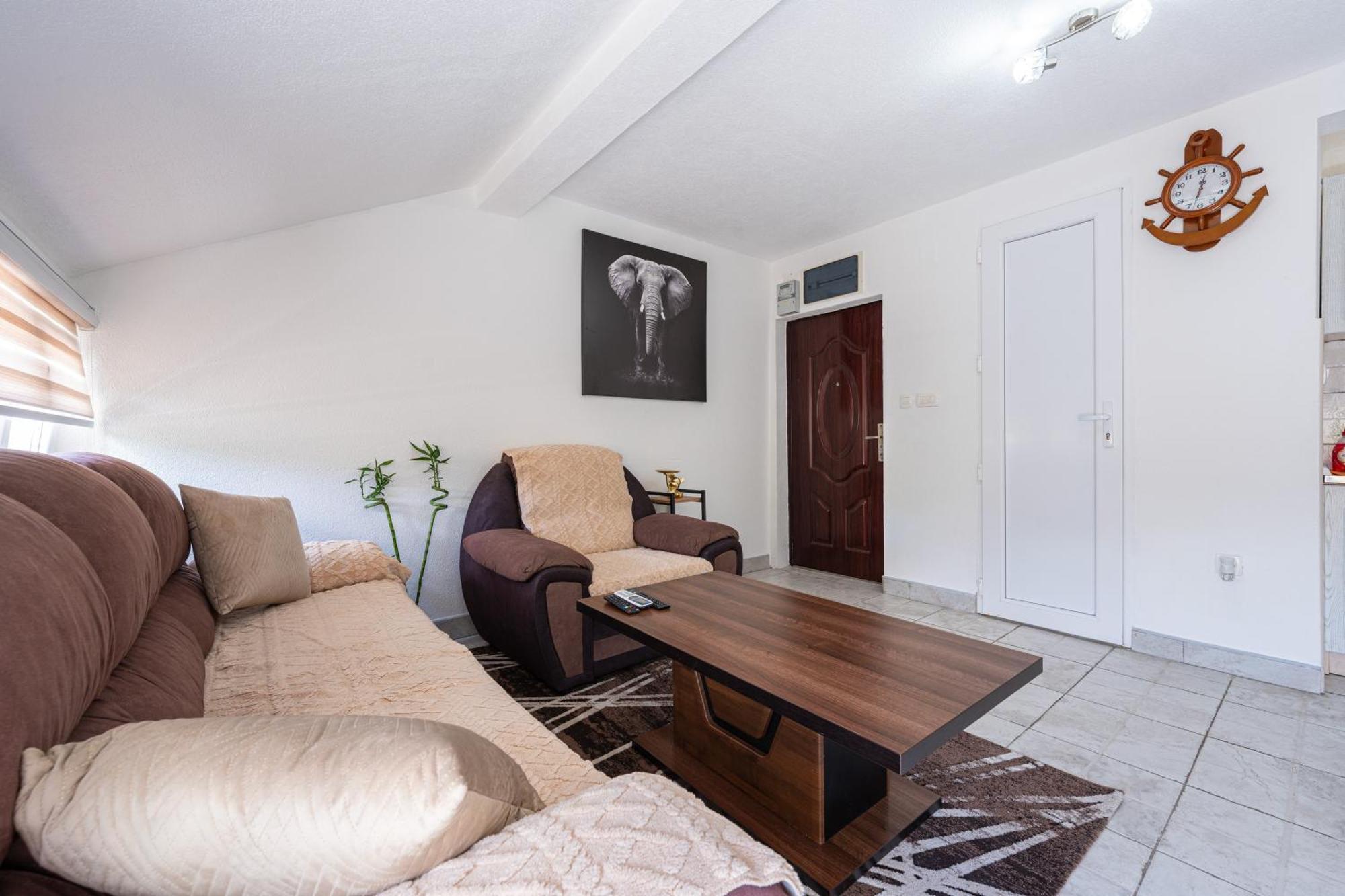 Apartments R&M Тиват Номер фото
